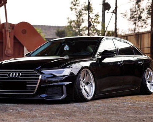 Audi A6C8 slammedenuff Charming posture