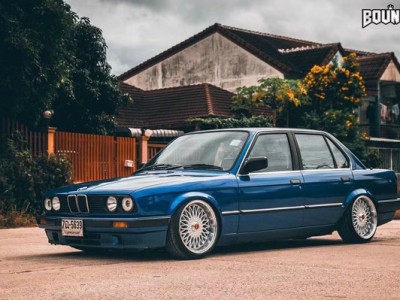 Old cars reborn BMW E30 slammedenuff PREMIUM ATTITUDE