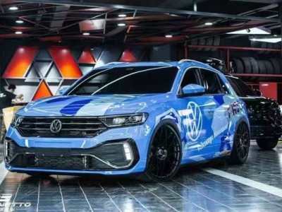 Young Desire Volkswagen TROC slammedenuff low profile build