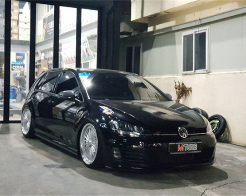 Black Samurai Volkswagen Golf MK7 slammedenuff cool attitude