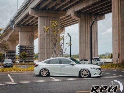 Inspiring passion, low profile: Honda Integra and Slammedenuff